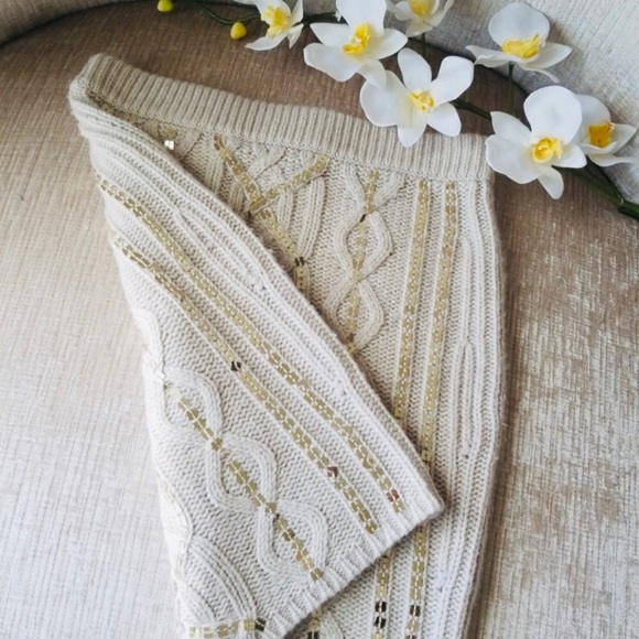 VS MODA International Knit Embellished Sweater Mini Skirt Ivory Size Small - Picture 4 of 9